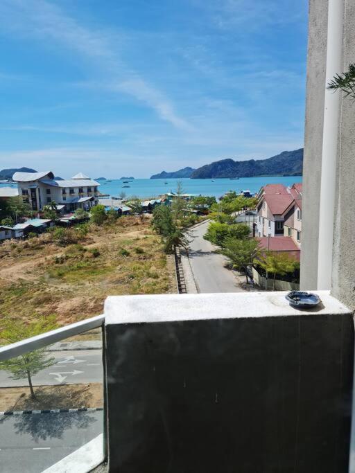 Full Moon Apartment กัวห์ ภายนอก รูปภาพ