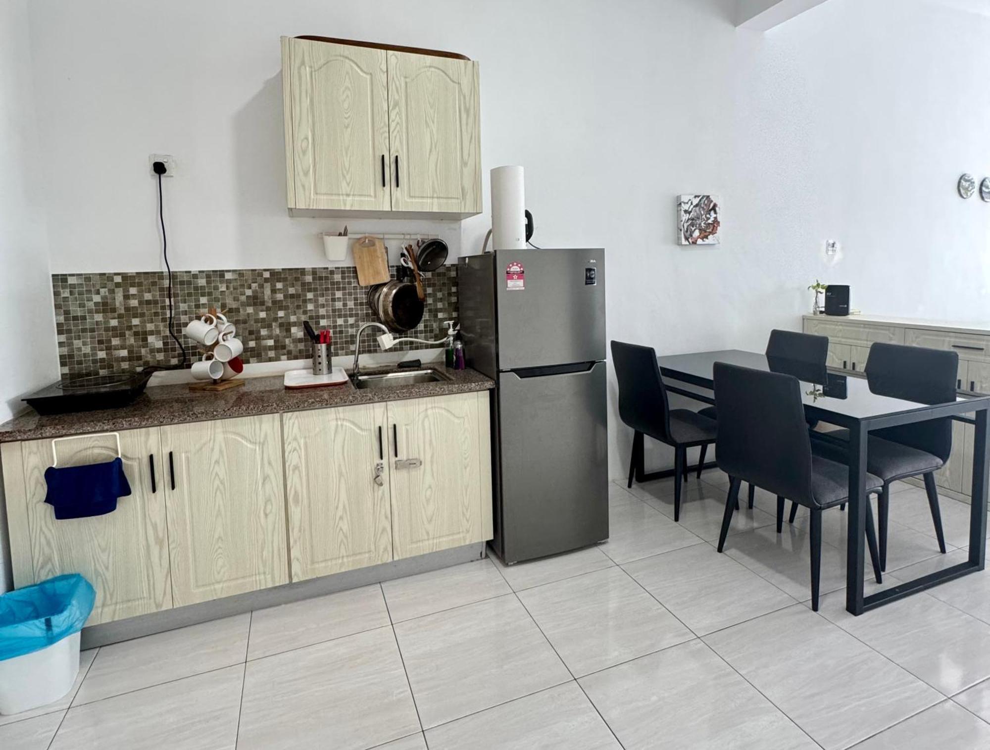 Full Moon Apartment กัวห์ ภายนอก รูปภาพ